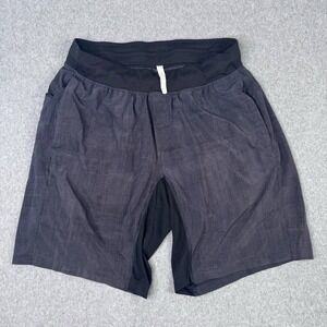 Lululemon Shorts Mens Large Gray T.H.E.‎ Linerless Running Logo Gym Stretch